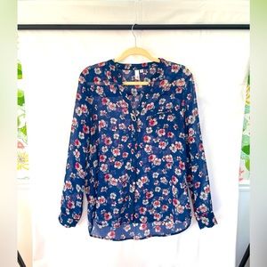 Kut from the Kloth sheer blue floral button up blouse size M
